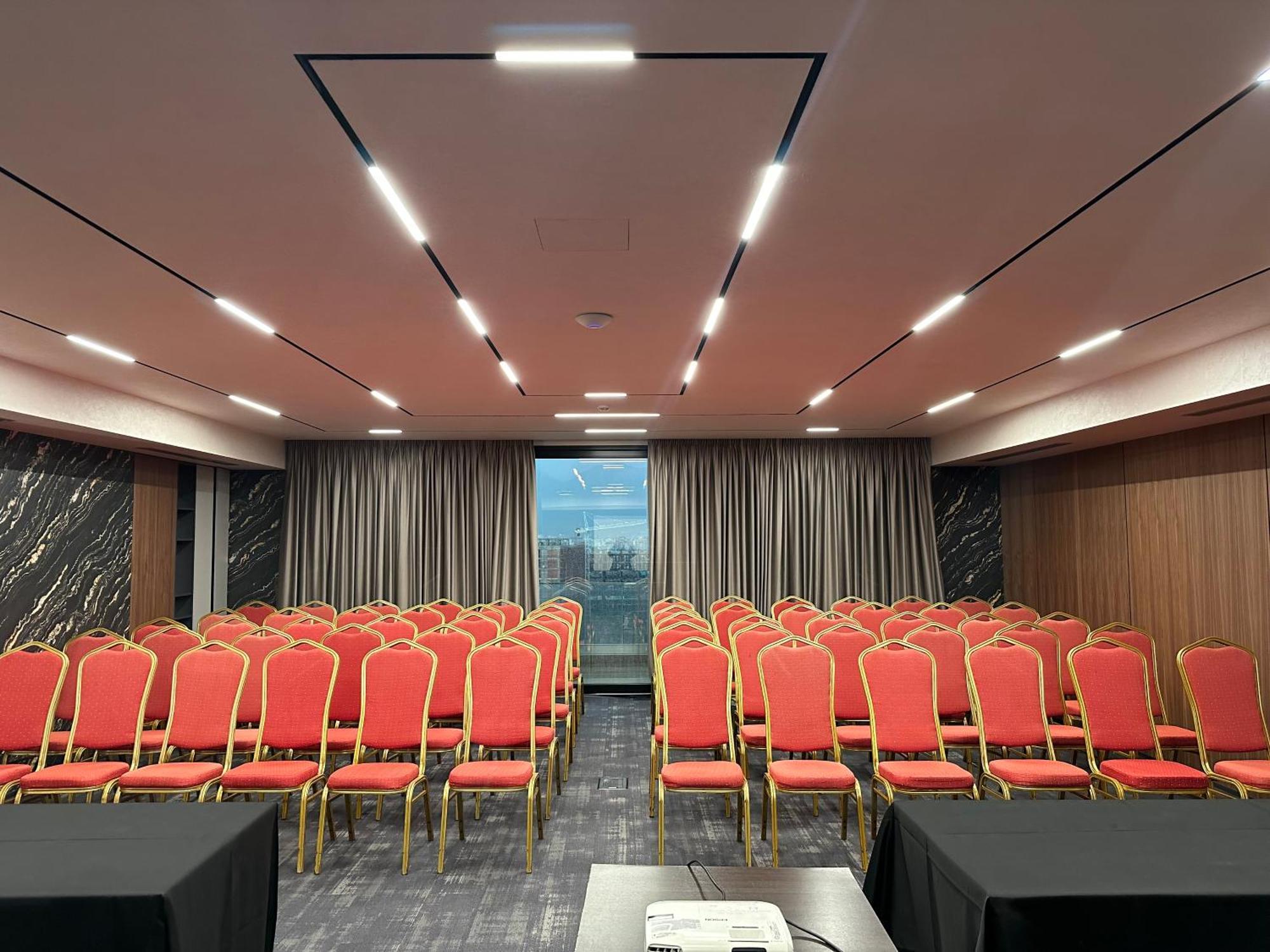 Marinaj Hotel & Spa Tirana Buitenkant foto